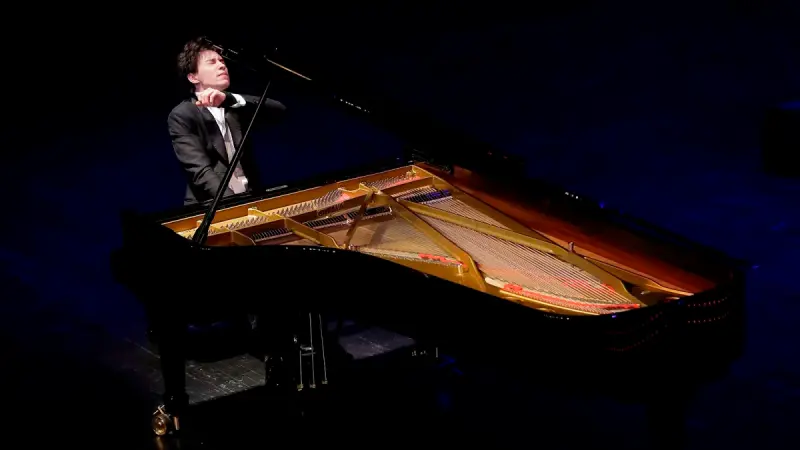 Angel Stanislav Wang, pianista: “Cada concierto debe contar una historia”