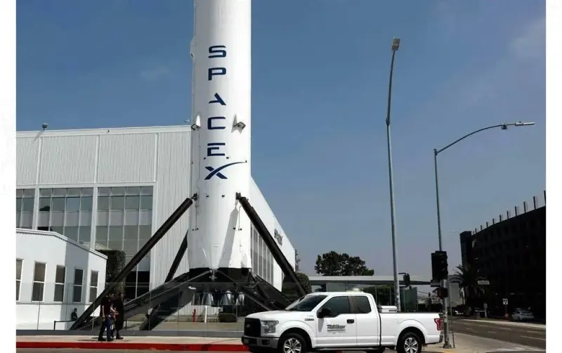 Se desploma SpaceX 12% tras fuerte aumento del gasto en IA