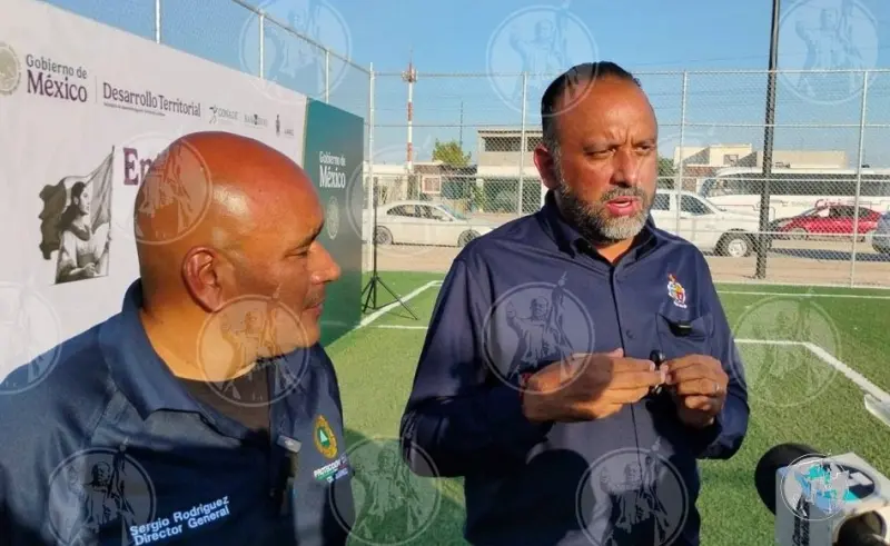 Reportan extinción total de incendio centro de acopio de llantas