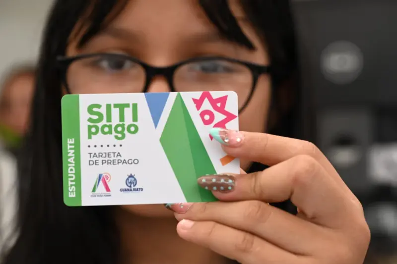 Invita Gobierno de Irapuato a estudiantes a renovar tarjeta SITIpago