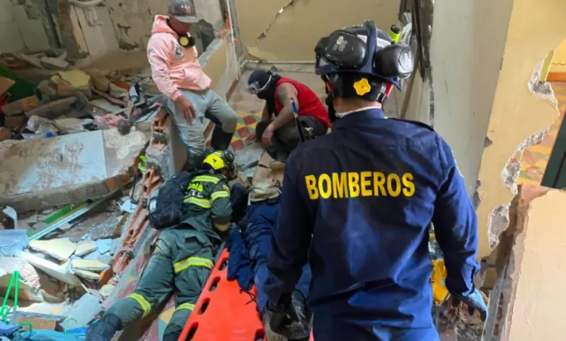 Asciende a 329 el número de fallecidos por terremoto de 7.4 en Colombia