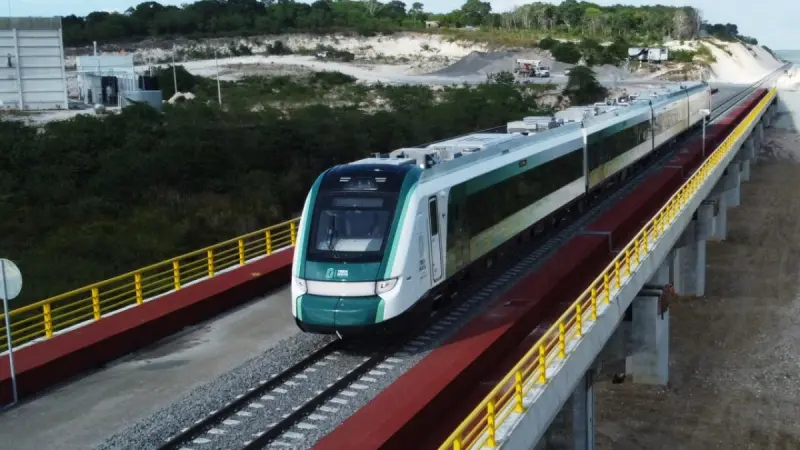 Incorporan al Tren Maya más de 10,000 metros cuadrados de terrenos nacionales en Quintana Roo