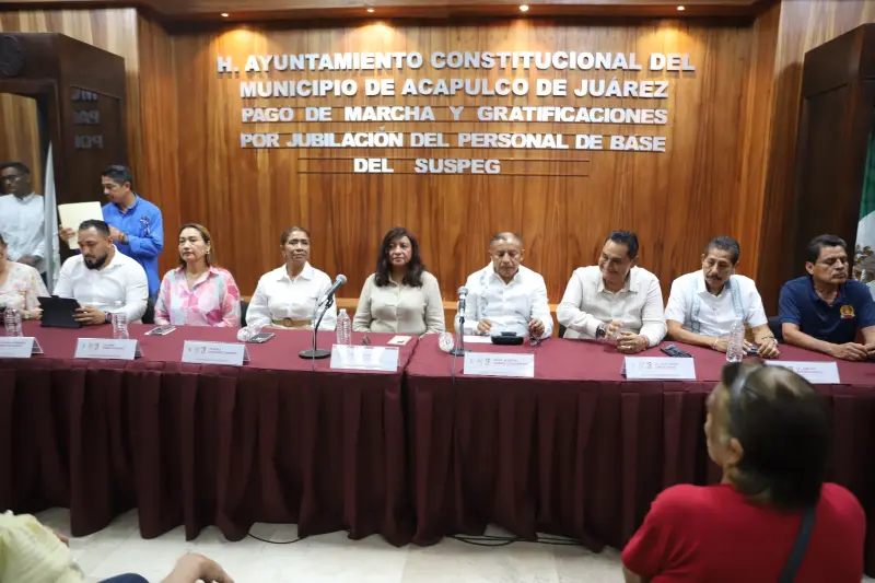 Entrega Leticia Lozano Zavala pagos de marcha al SUSPEG