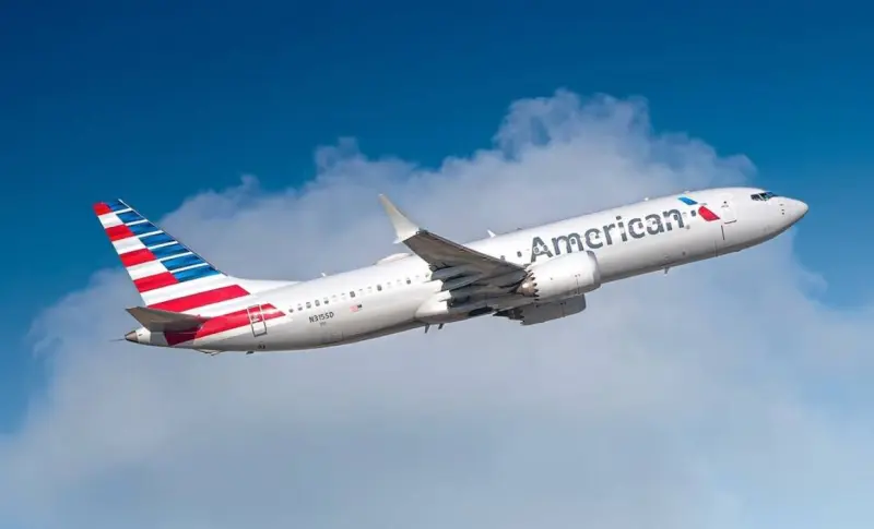 Reinstala American Airlines pantallas en sus asientos a partir de 2028