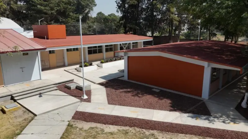 Ya te puedes inscribir en la preparatoria Margarita Maza de San Juan del Río.
