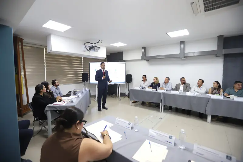 Reúnen a alcaldes de Jalisco para fortalecer la seguridad pública