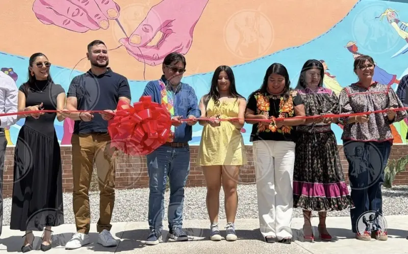 Develan mural dedicado a los pueblos originarios