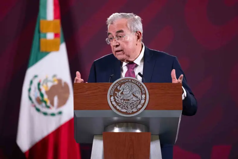 Rocha Moya vuelve a la gubernatura de Sinaloa y desata reacciones de Morena, Segob y políticos
