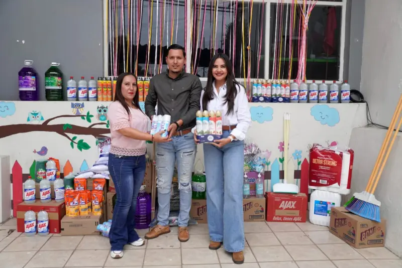 Entrega DIF Michoacán insumos al Núcleo Infantil de Uruapan