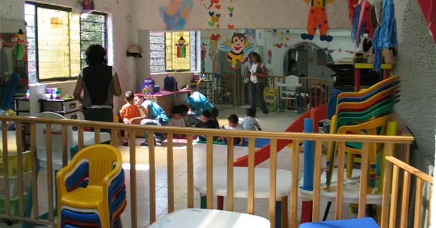 ¿Fin a subrogaciones u otro programa social?