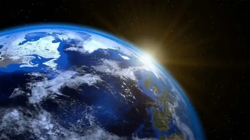 Los primeros ingredientes de los planetas rocosos pudieron surgir poco después del Big Bang