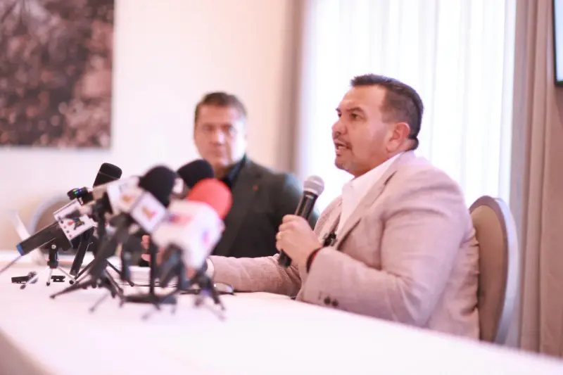 Cuestiona Cruz contrato capitalino para barredoras