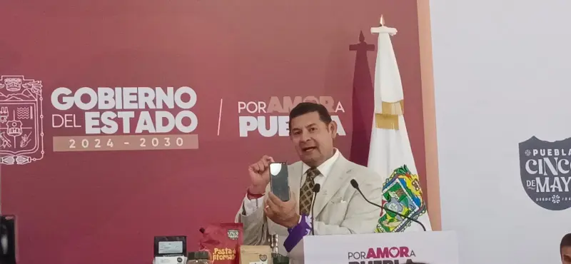 Respalda Armenta licencia de Rocha Moya tras salida