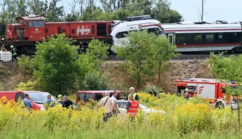 Chocan trenes en Croacia