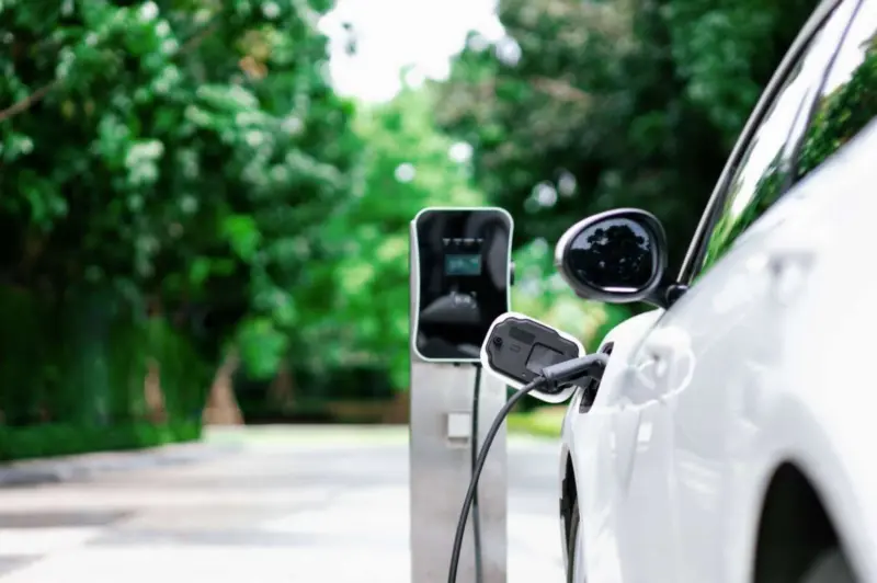 El coche eléctrico gana terreno en todo el mundo, pero hay una gran excepción