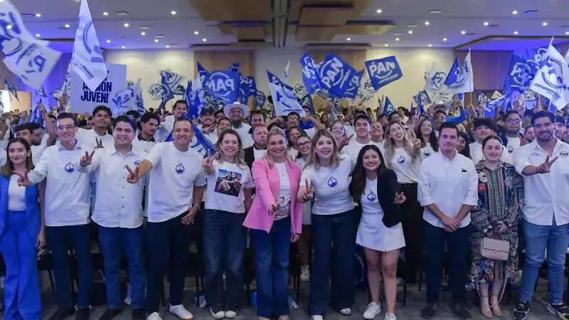 Hay que despertar: Maru en encuentro con jóvenes panistas