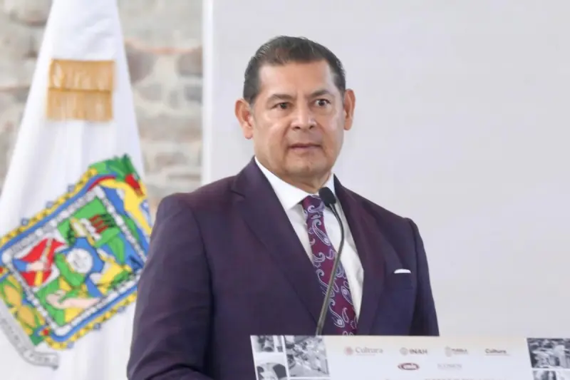 Propone Armenta examen antidoping a candidatos en Puebla