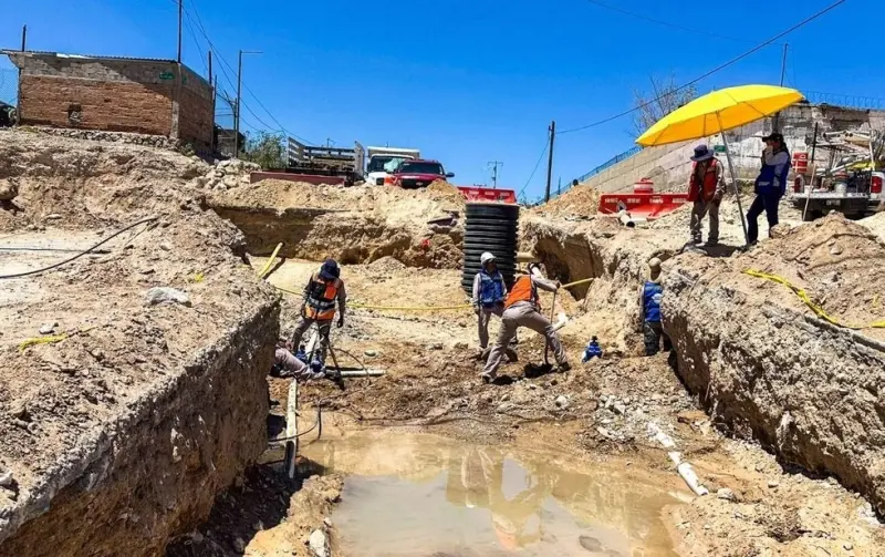 JMAS repone drenaje colapsado por lluvias en la colonia Aztecas