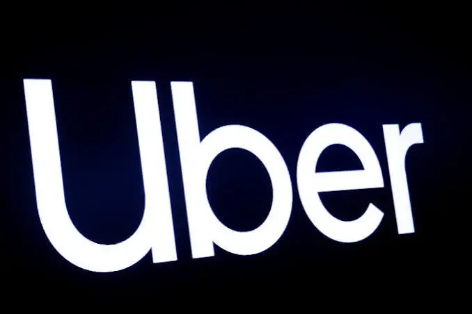 Uber deberá pagar 40 millones de dólares por muerte de mujer que conductor obligó a bajar
