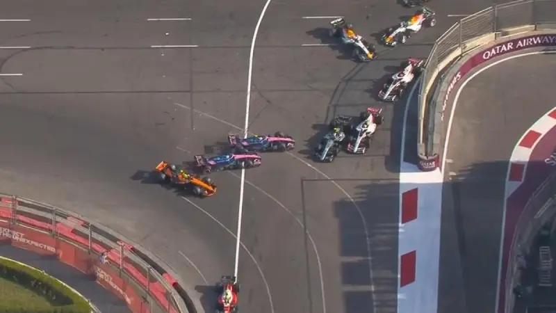 Lando Norris ofrece disculpas a Franco Colapinto tras sus severas críticas en Bakú