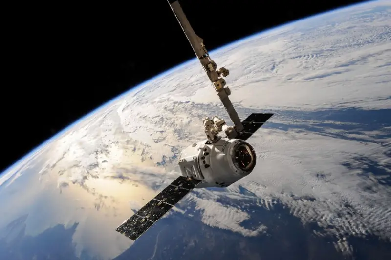 México tiene una nueva apuesta para conectar las zonas donde no llega la fibra: usar satélites