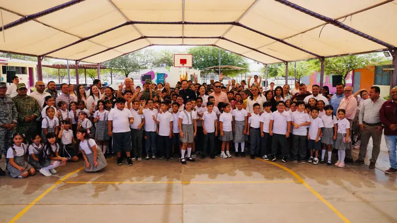 Regresan 49 mil estudiantes a las aulas de San Luis Río Colorado