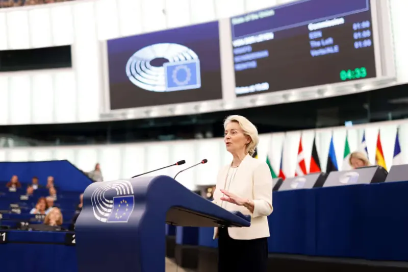 Von der Leyen emula a la OTAN y propone un Consejo de Seguridad con Reino Unido, Canadá y Ucrania