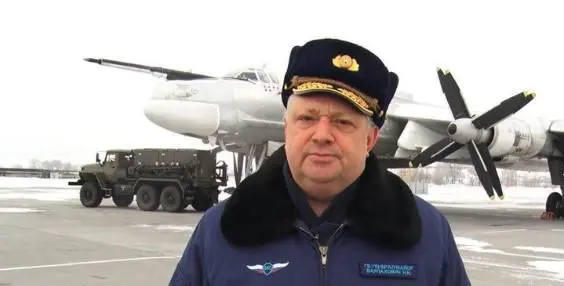 Disparan contra Nikolai Varpakhovich, comandante ruso, acusado de ordenar un ataque contra un hospital infantil de Ucrania