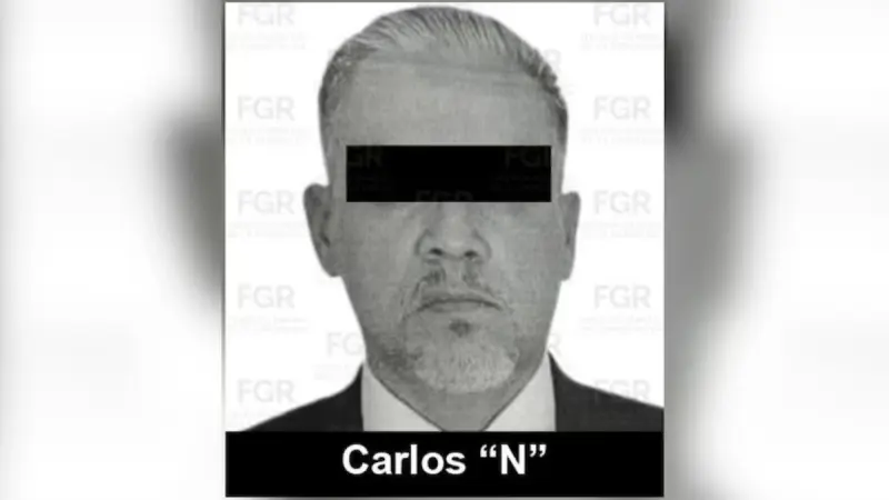 Un exagente de la Policía Federal Ministerial fue sentenciado a tres años de prisión tras acreditar con documentos falsos un supuesto grado universitario, pero la condena quedó suspendida bajo el beneficio de condena condicional