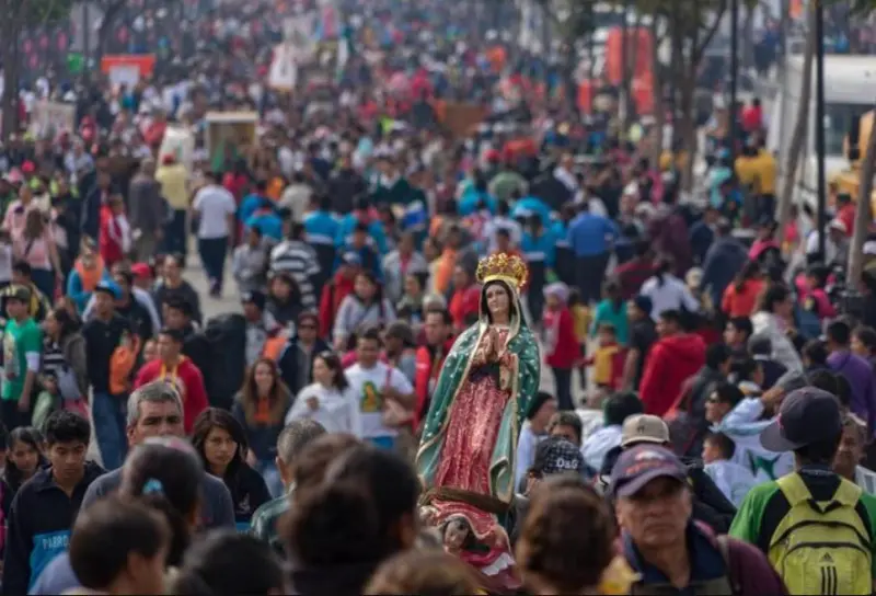México llega a 130.9 millones de habitantes; se frena su crecimiento