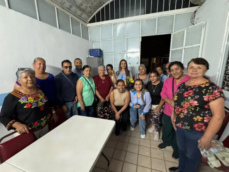 Entregan apoyos a rescatistas para atender animales abandonados en Silao