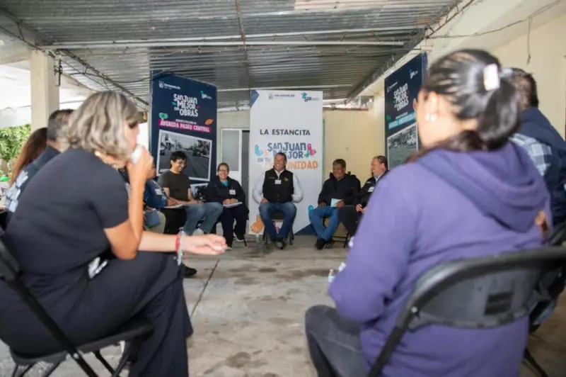 Atienden 50 solicitudes ciudadanas durante “Lunes en La Estancita” en San Juan del Río