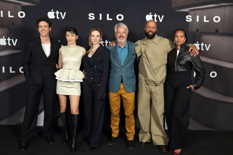 El creador de 'Silo' me ha soltado un spoiler gigantesco de la temporada 4, pero no lo recuerdo: "El control de la memoria es una parte fundamental de este proyecto"