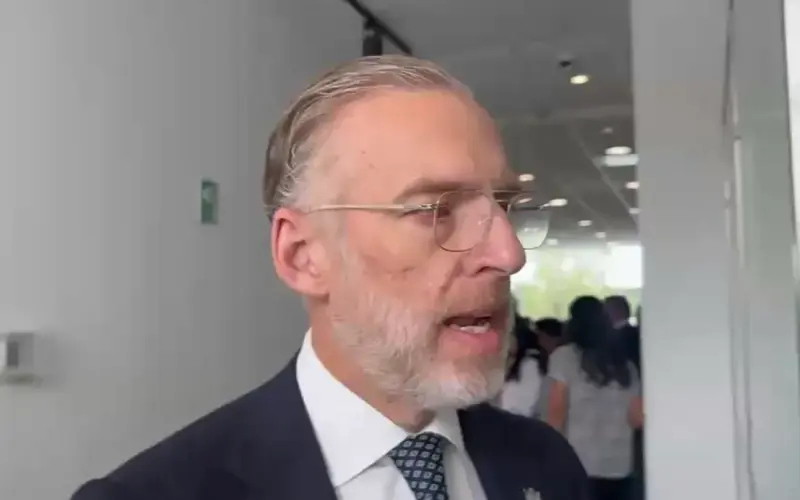 AIQ proyecta nueva terminal para alcanzar capacidad de 6 millones de pasajeros