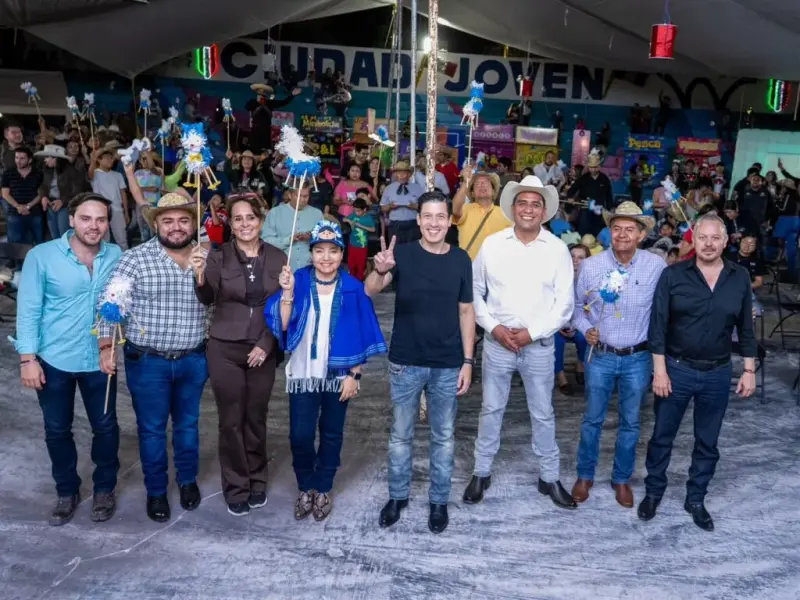Encabeza Rodrigo Monsalvo celebración del IMPA por las fiestas patrias en El Marqués