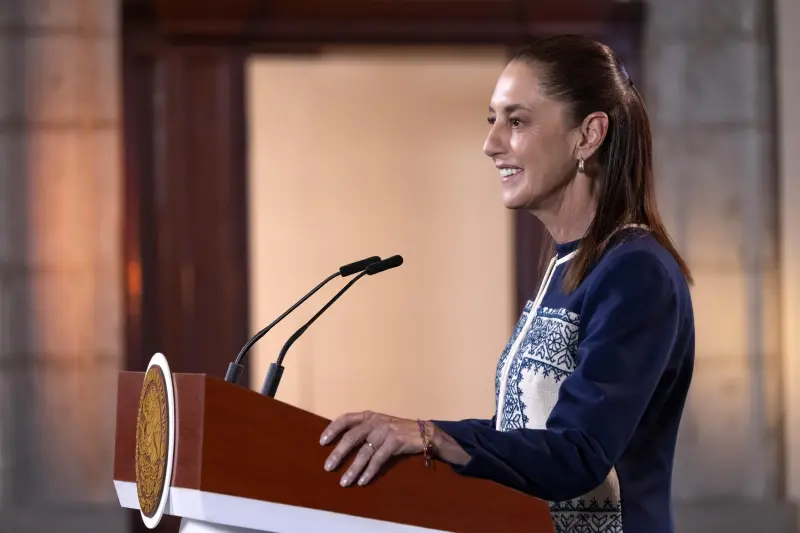 Sheinbaum reconoce caída en producción automotriz y golpe al acero por aranceles