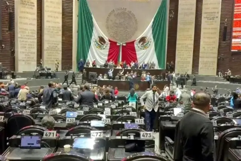 Enreda en San Lázaro retraso de simulacro