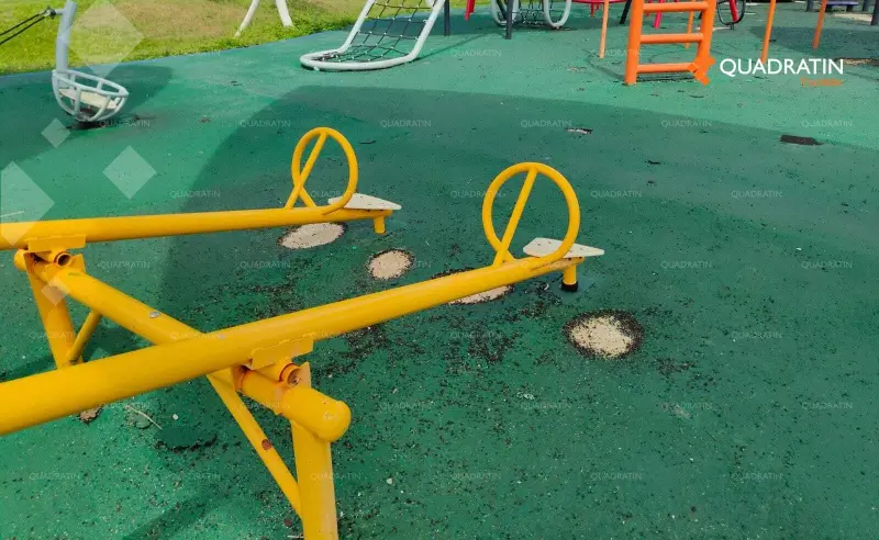 Reportan deterioro y falta de mantenimiento en zonas del Parque de La Plancha