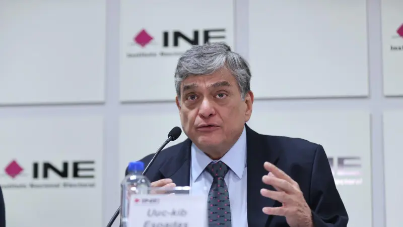 Propone Espadas modificar cuotas legislativas para garantizar representación legítima