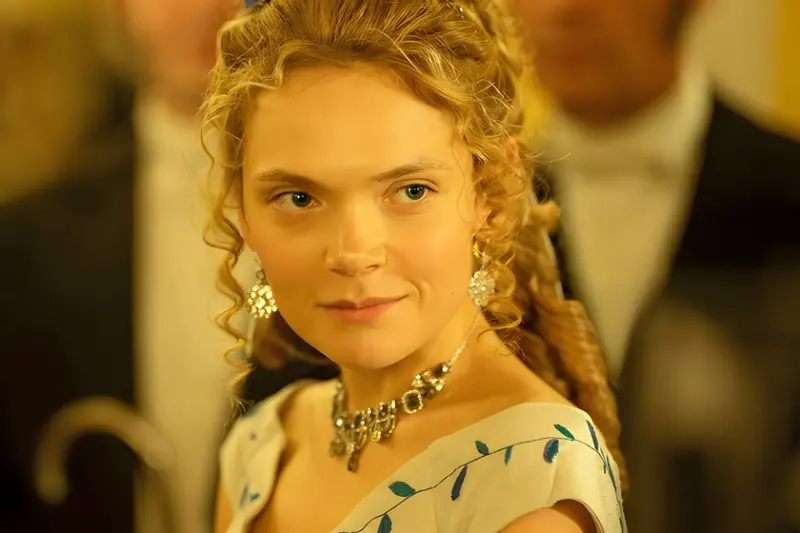 Tiene solo 6 episodios y acaba de llegar a Netflix: la miniserie de época que enfureció a todo un país