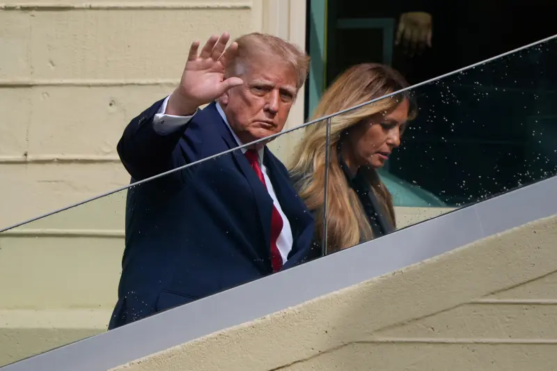 Trump encabeza homenaje en el Pentágono y justifica la guerra de Irán como consecuencia del 11S