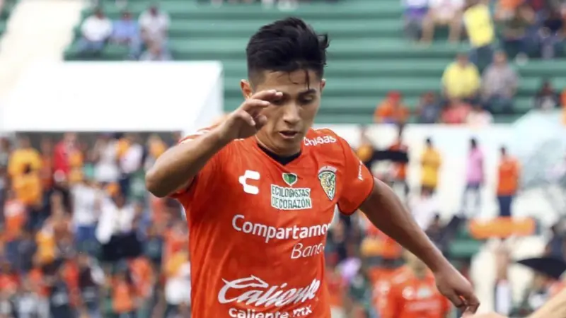 Influencer señala a Dieter Villalpando de realizar apuestas deportivas: ‘Se enojó porque pedí’