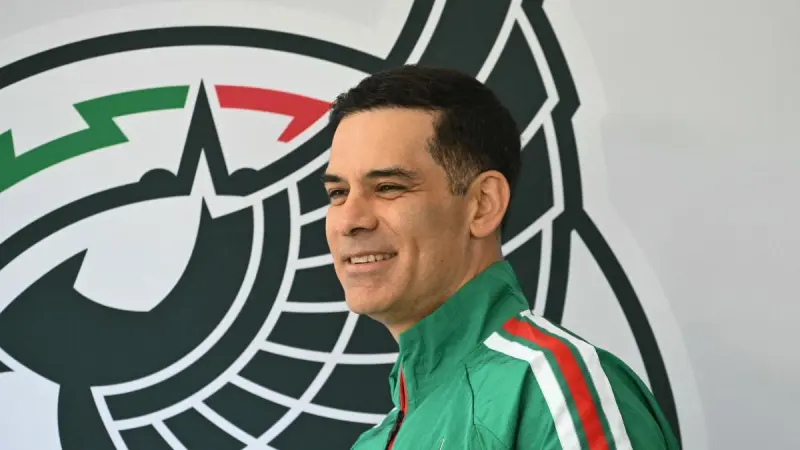Rafa Márquez anuncia su primera convocatoria con el Tri, marcada por el regreso del "Chucky" Lozano