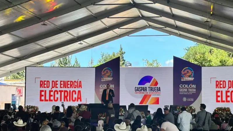 Gaspar Trueba rinde Segundo Informe de Actividades en Colón: salud y drenaje