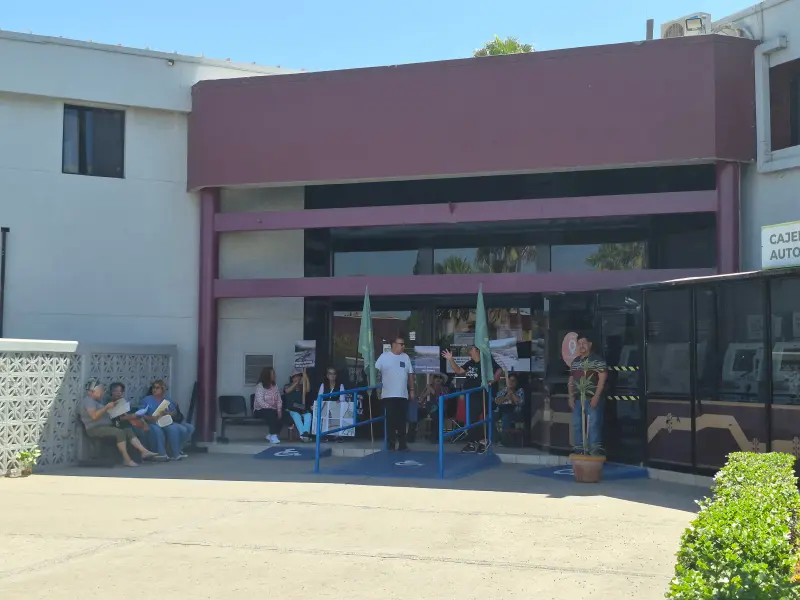 Se concentran por segunda ocasión en CESPT por afectaciones en Sánchez Taboada