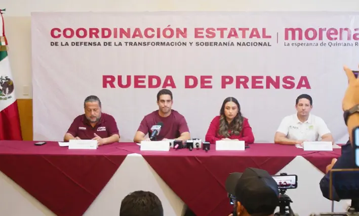 Gino Segura se queda con licencia en el Senado