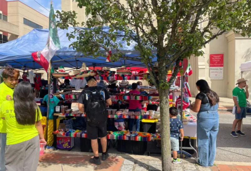 Viven mexicanos en NJ sus fiestas patrias con festival y tradiciones