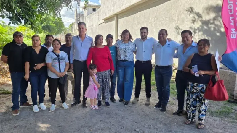 Agustín Dorantes gestiona agua potable para más de 40 familias de Jurica Peña Alta
