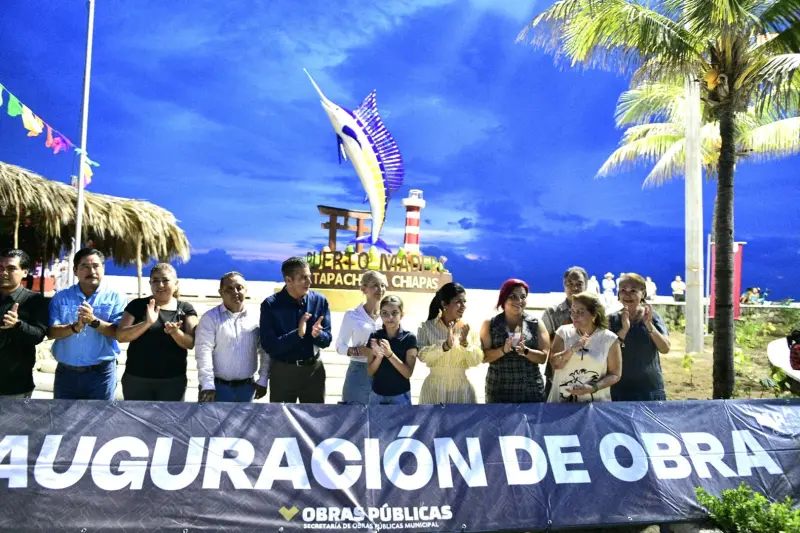 Yamil Melgar entrega apoyos pesqueros e inaugura el monumento al pez vela