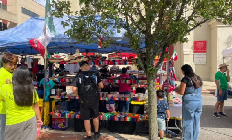 Viven mexicanos en NJ fiestas patrias con festival y tradiciones